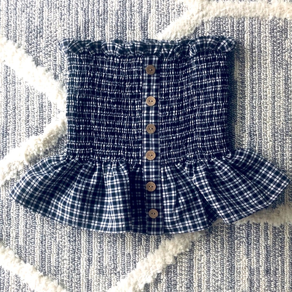 Casting LA tube peplum top